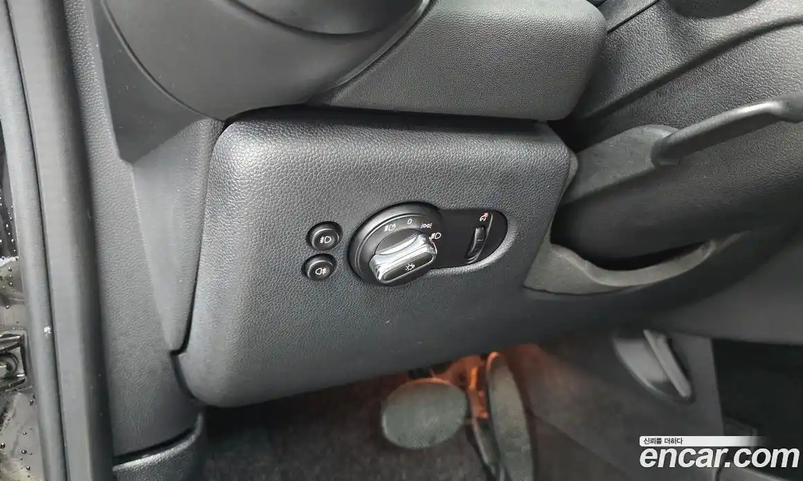 Mini Cooper 2016 1.5 Автомат в Москве № 153522, фото 14