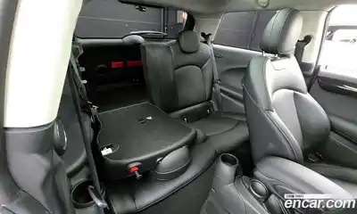 Mini Cooper 2016 1.5 Автомат в Москве № 153522, миниатюра 7