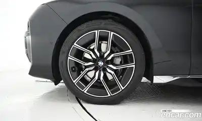 BMW 7-Series 2024 3.0 Автомат в Москве № 153964, миниатюра 5