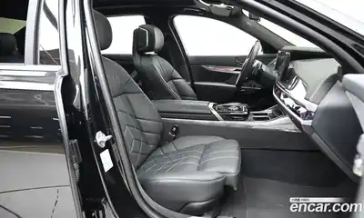 BMW 7-Series 2024 3.0 Автомат в Москве № 153964, миниатюра 10