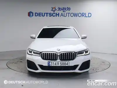 BMW 5-Series 2023 2.0 Автомат в Москве № 154240, миниатюра 3