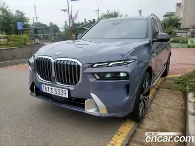 BMW X7, 2023