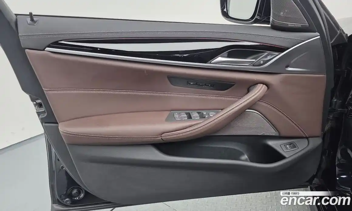 BMW 5-Series 2023 2.0 Автомат в Москве № 154793, фото 19