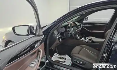 BMW 5-Series 2023 2.0 Автомат в Москве № 154793, миниатюра 7