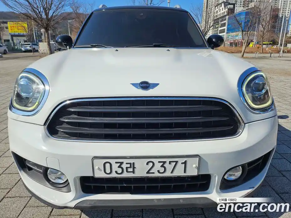 Mini Countryman 2018 2.0 Автомат в Москве № 154857, фото 1