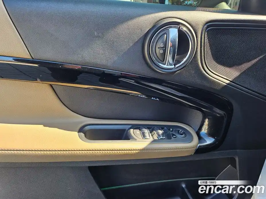 Mini Countryman 2018 2.0 Автомат в Москве № 154857, фото 11