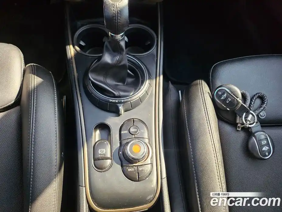 Mini Countryman 2018 2.0 Автомат в Москве № 154857, фото 17