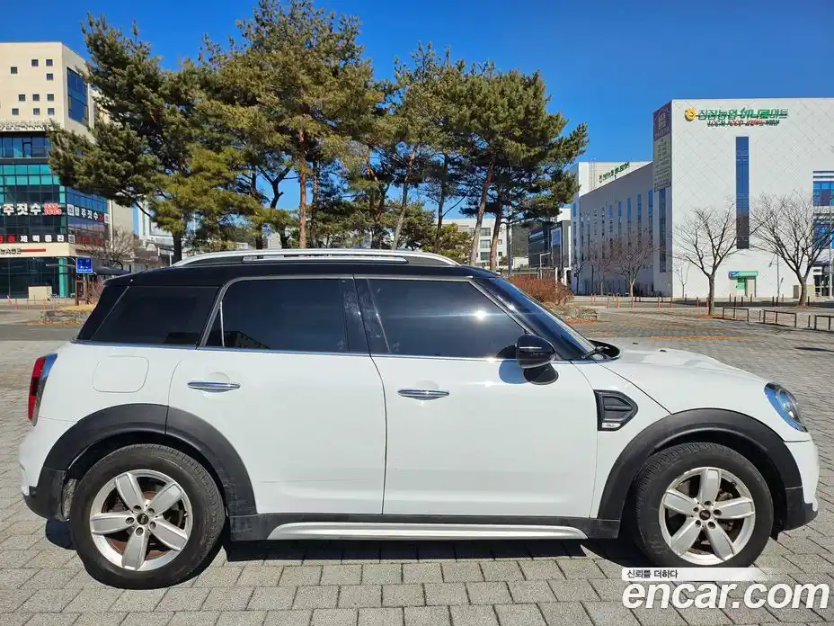 Mini Countryman 2018 2.0 Автомат в Москве № 154857, фото 4