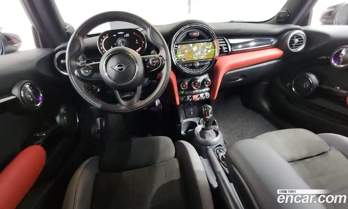 Mini Cooper 2021 2.0 Автомат в Москве № 156446, фото 7