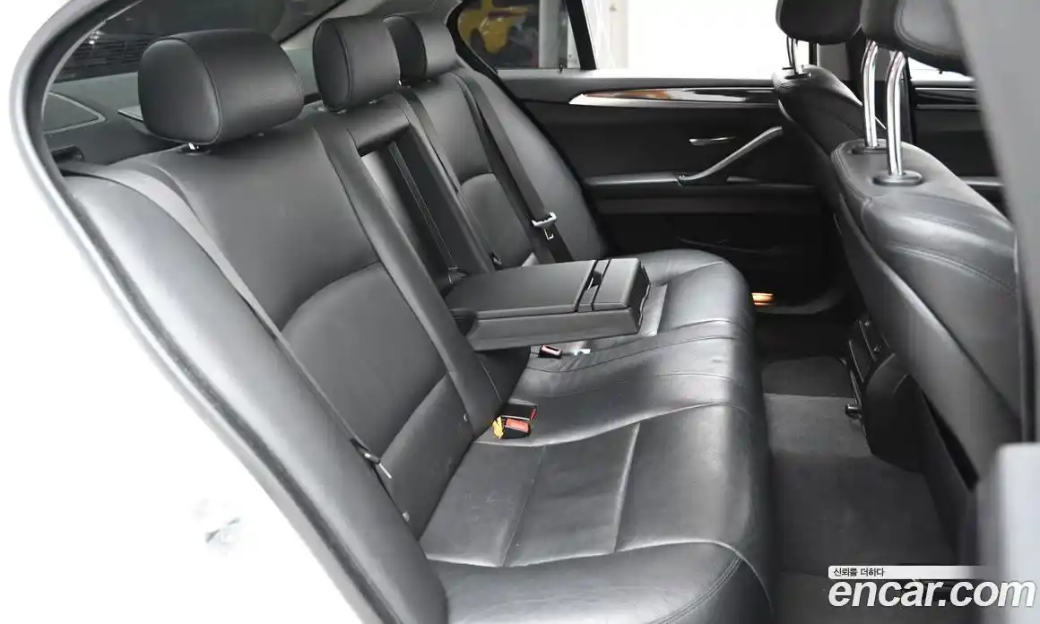 BMW 5-Series 2016 2.0 Автомат в Москве № 158075, фото 12