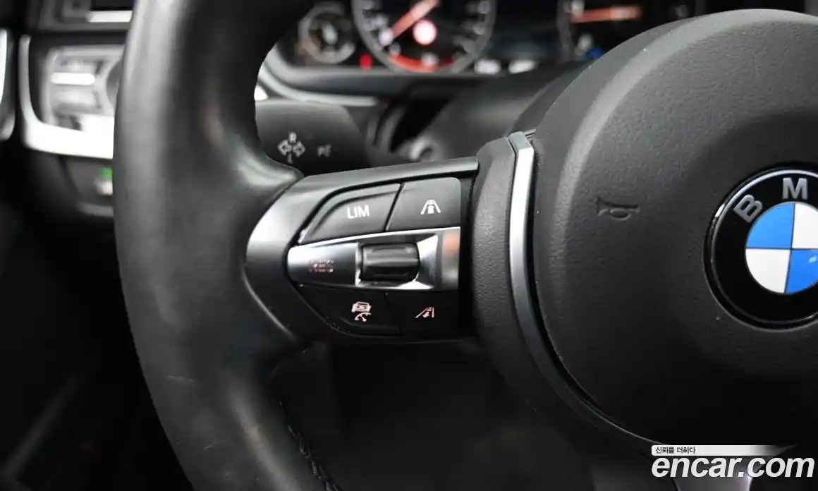 BMW 5-Series 2016 2.0 Автомат в Москве № 158075, фото 17