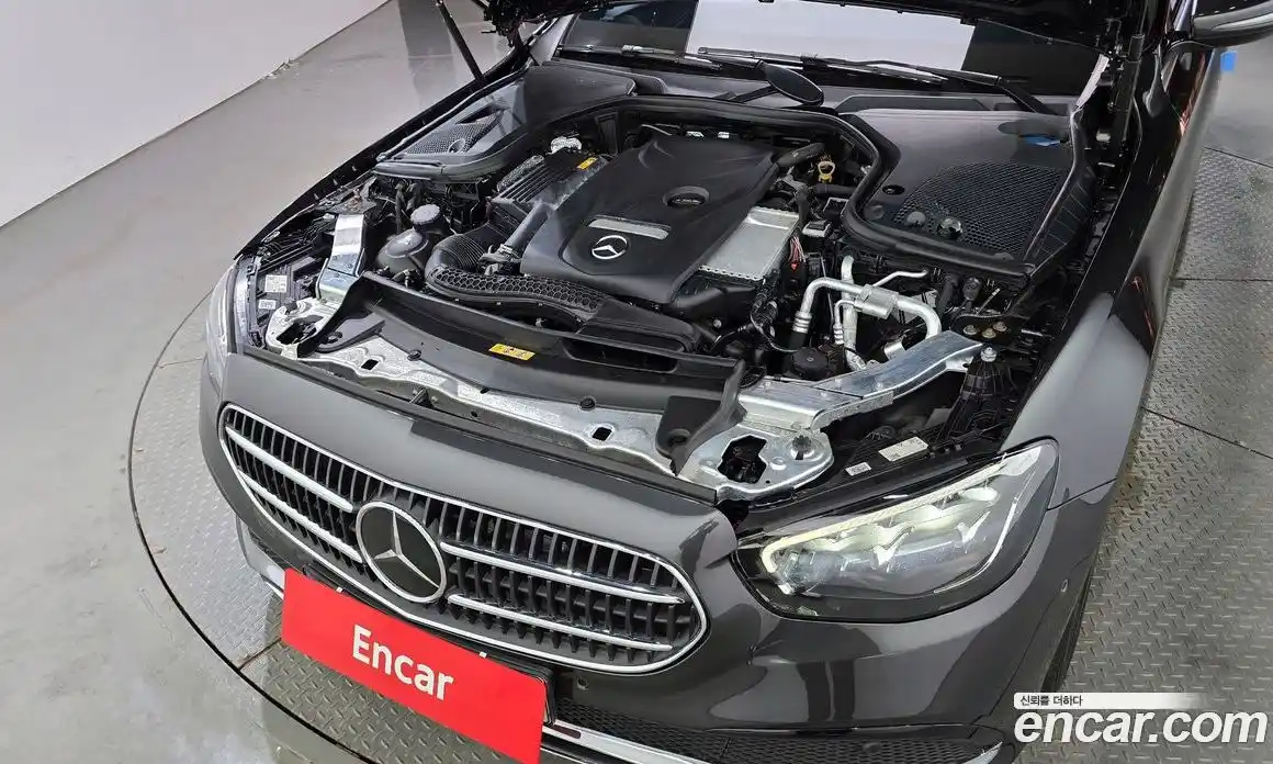 Mercedes-Benz E-Class 2021 2.0 Автомат в Москве № 158655, фото 5