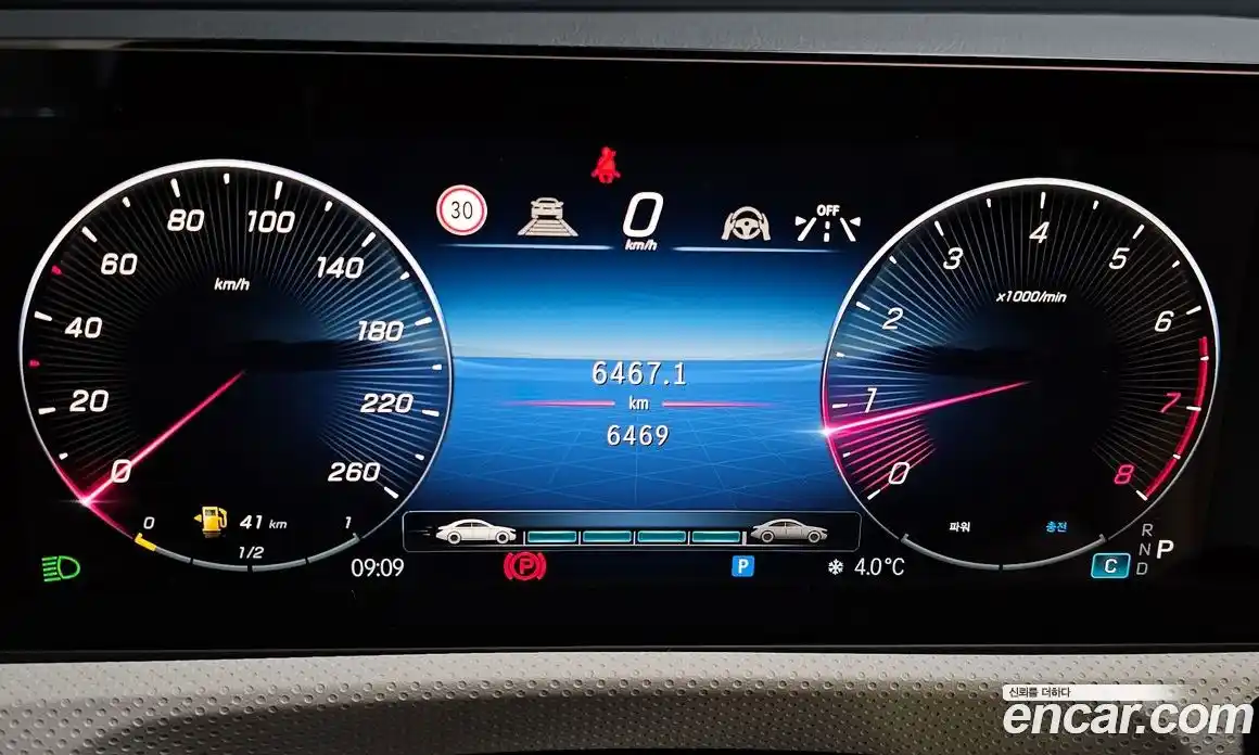 Mercedes-Benz CLA-Class 2025 2.0 Автомат в Москве № 160159, фото 12