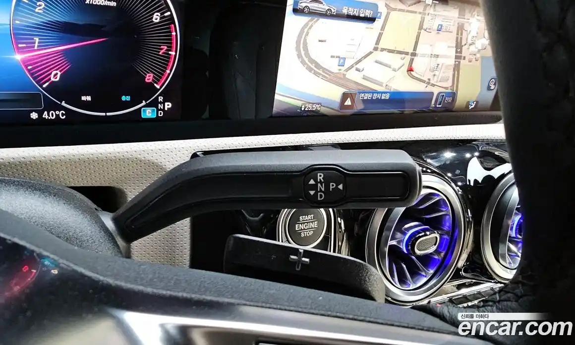 Mercedes-Benz CLA-Class 2025 2.0 Автомат в Москве № 160159, фото 13