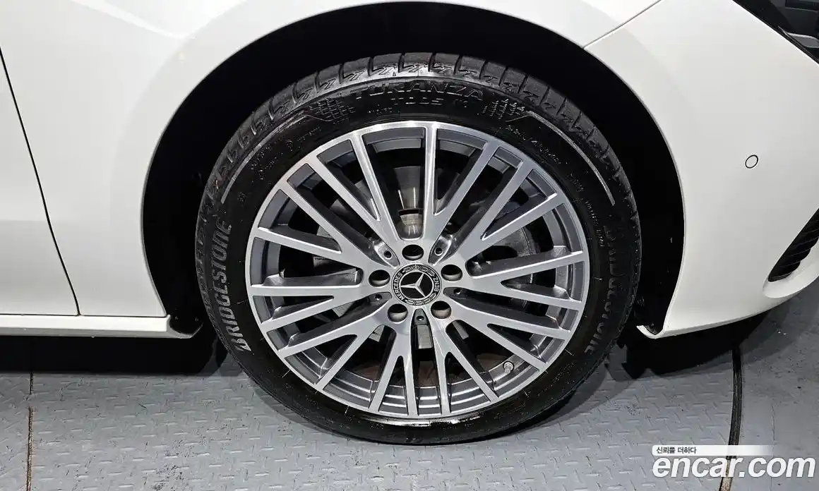 Mercedes-Benz CLA-Class 2025 2.0 Автомат в Москве № 160159, фото 20