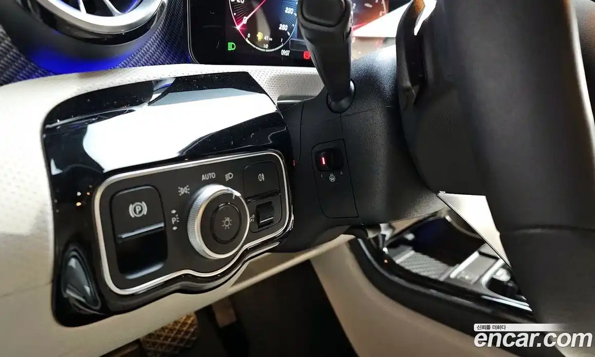 Mercedes-Benz CLA-Class 2025 2.0 Автомат в Москве № 160159, фото 9