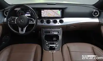 Mercedes-Benz E-Class 2020 2.0 Автомат в Москве № 161608, миниатюра 6