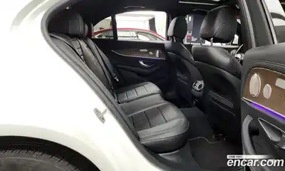 Mercedes-Benz E-Class 2022 1.9 Автомат в Москве № 161916, миниатюра 2