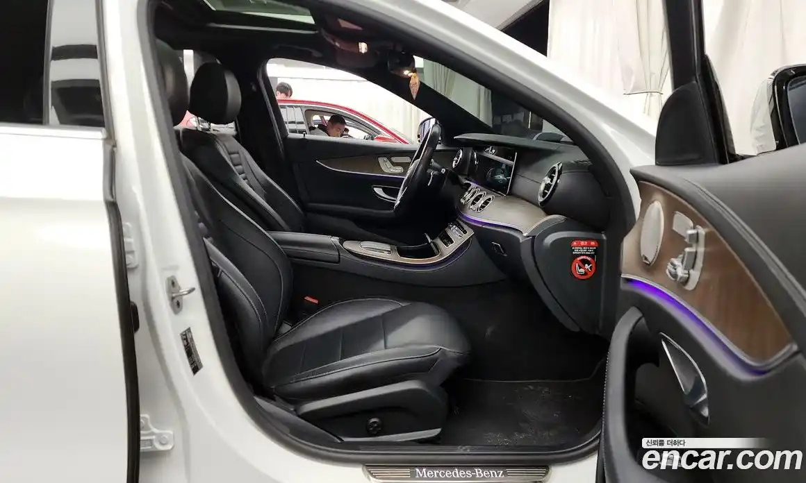 Mercedes-Benz E-Class 2022 1.9 Автомат в Москве № 161916, фото 5