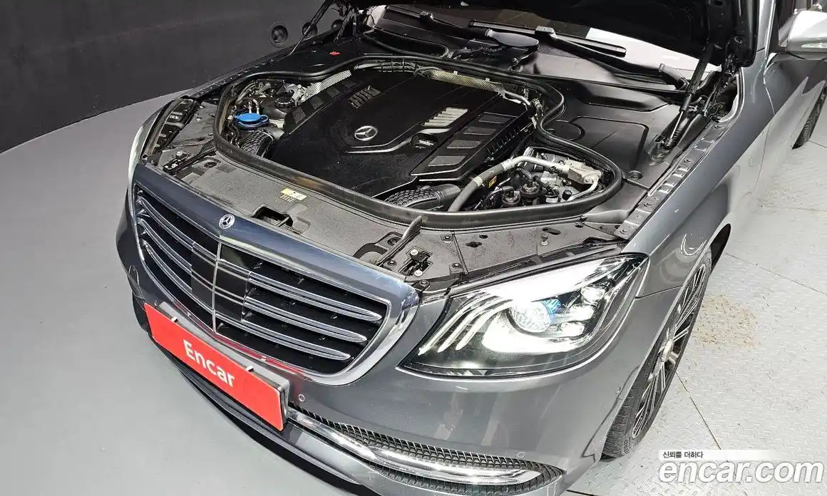 Mercedes-Benz S-Class 2020 4.0 Автомат в Москве № 161971, фото 17