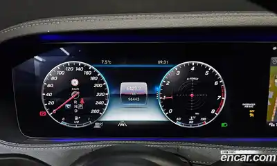 Mercedes-Benz S-Class 2020 4.0 Автомат в Москве № 161971, миниатюра 9