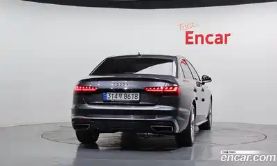 Audi A4 2022 2.0 Автомат в Москве № 163235, миниатюра 4