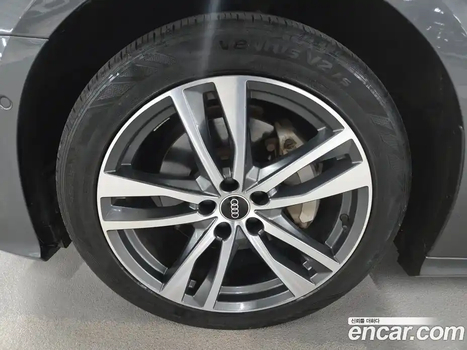 Audi A6 2022 2.0 Автомат в Москве № 164072, фото 20