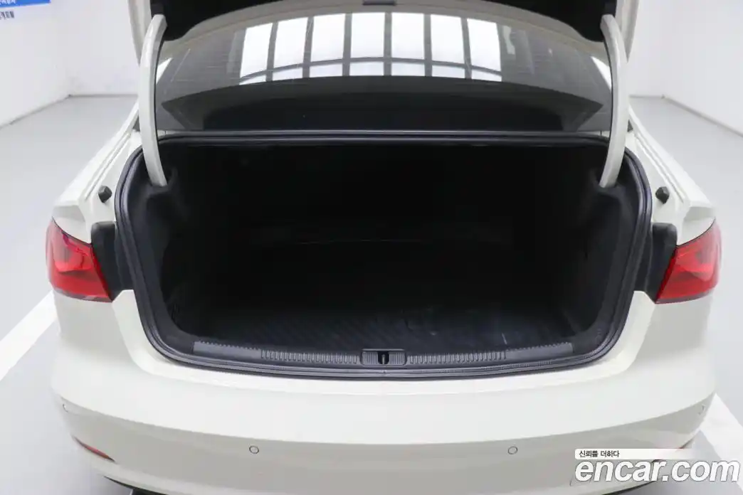 Audi A3 2014 2.0 Автомат в Москве № 164117, фото 19