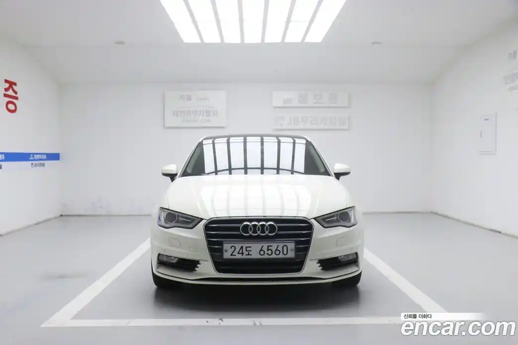 Audi A3 2014 2.0 Автомат в Москве № 164117, фото 2