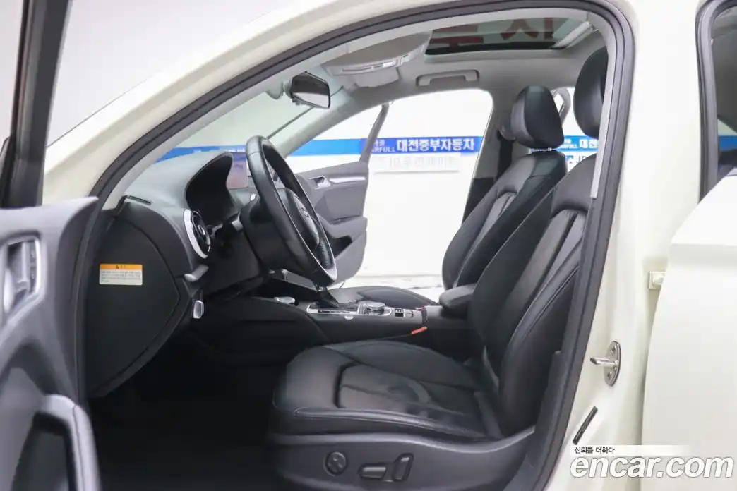 Audi A3 2014 2.0 Автомат в Москве № 164117, фото 9