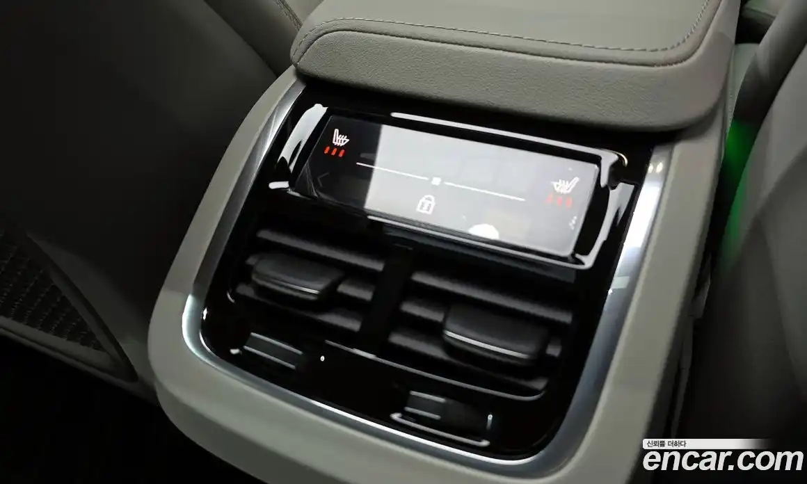 Volvo S60 2023 2.0 Автомат в Москве № 164297, фото 15