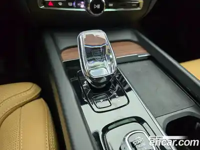 Volvo V60 2024 2.0 Автомат в Москве № 164728, миниатюра 9