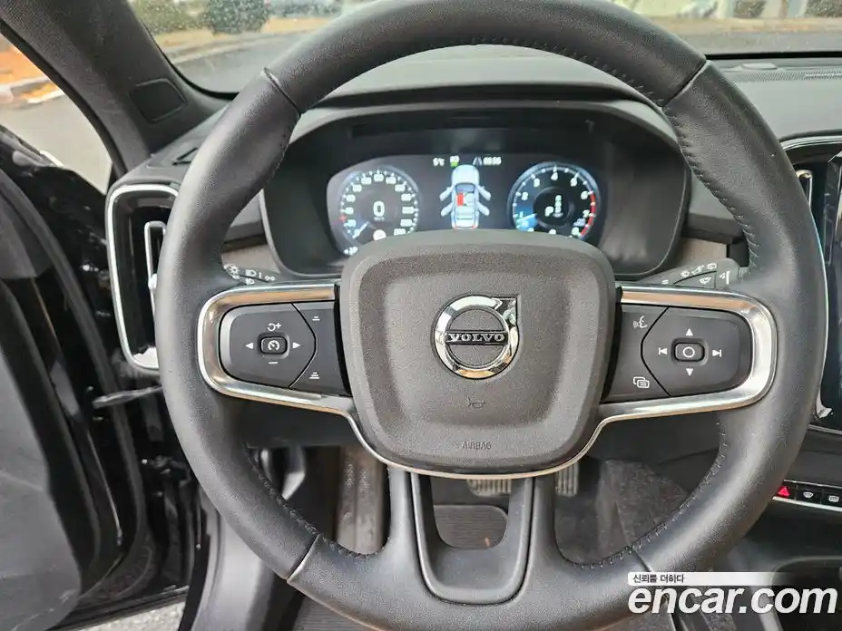 Volvo XC40 2021 2.0 Автомат в Москве № 164773, фото 14