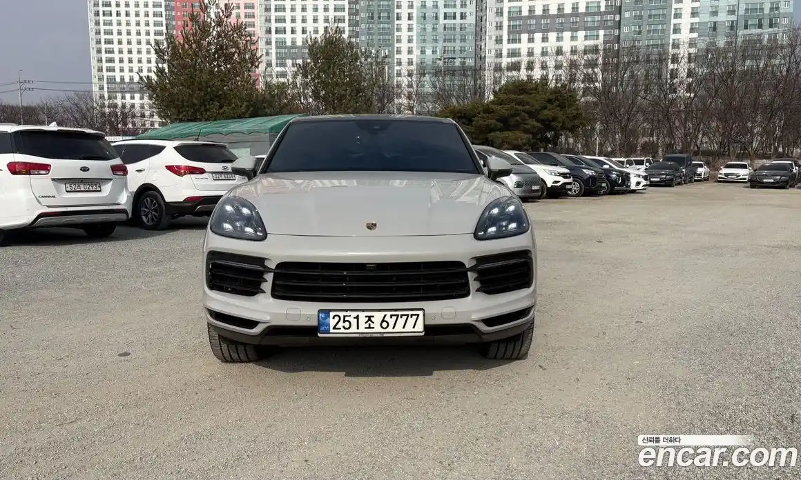 Porsche Cayenne 2021 3.0 Автомат в Москве № 165877, фото 3