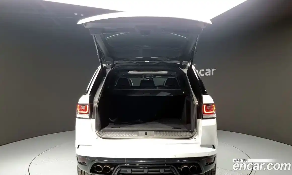 Land Rover Range-Rover Sport 2016 5.0 Автомат в Москве № 166537, фото 11