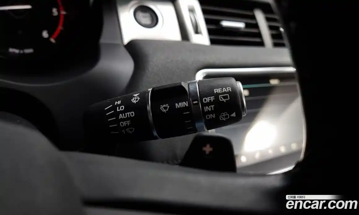 Land Rover Range-Rover Evoque 2017 2.0 Автомат в Москве № 166611, фото 8