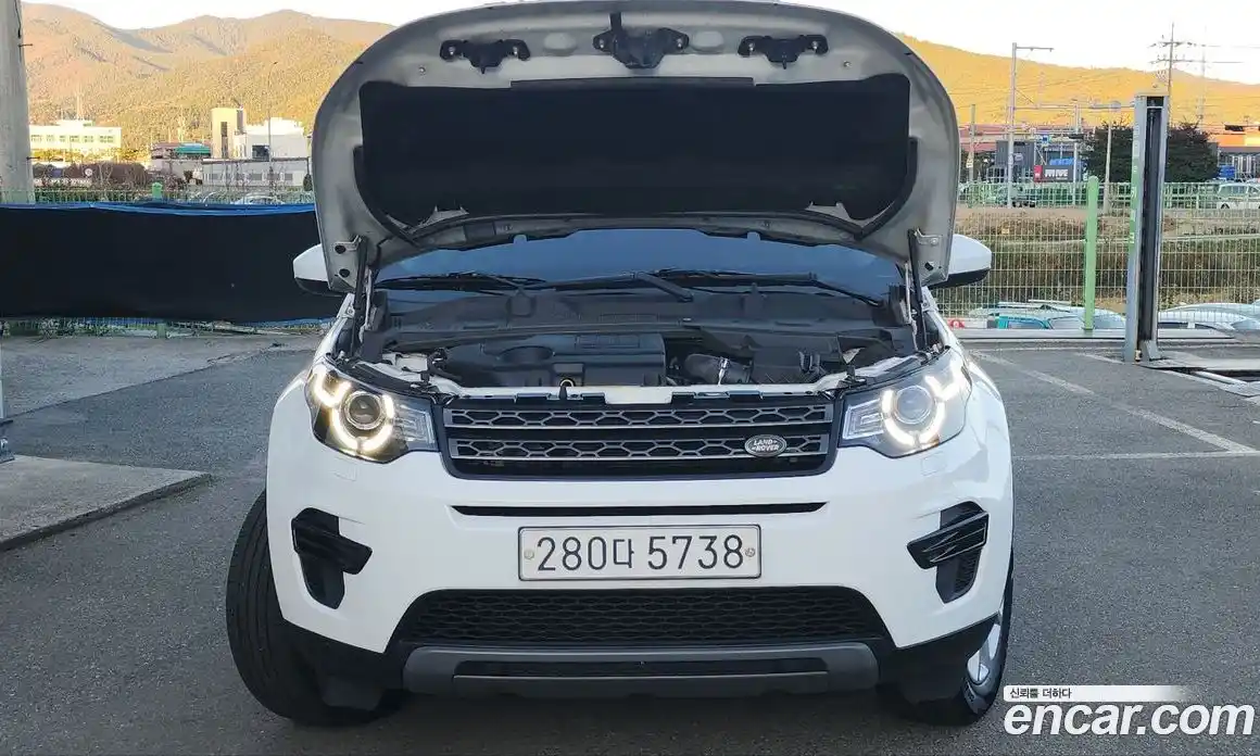 Land Rover Discovery Sport 2019 2.0 Автомат в Москве № 166878, фото 6