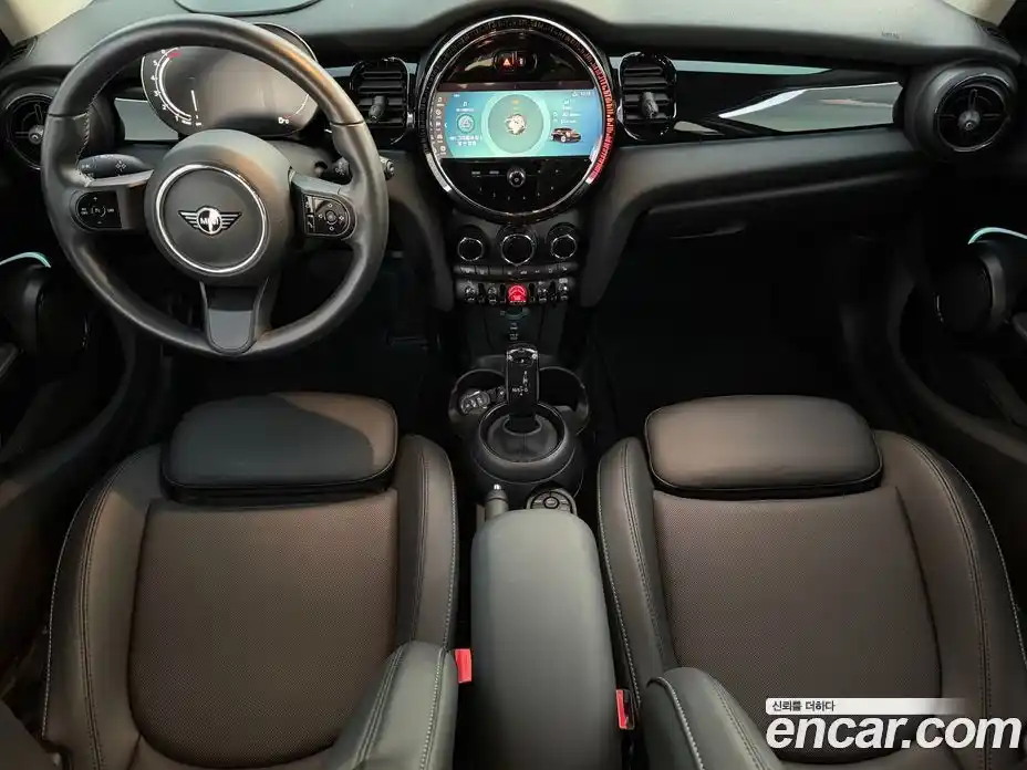 Mini Cooper 2022 2.0 Автомат в Москве № 167474, фото 7