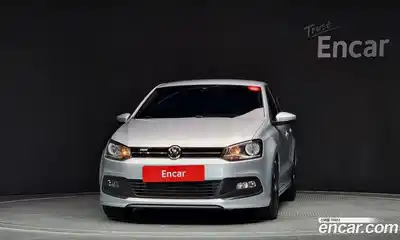 Volkswagen Polo 2013 1.6 Автомат в Москве № 168768, миниатюра 3