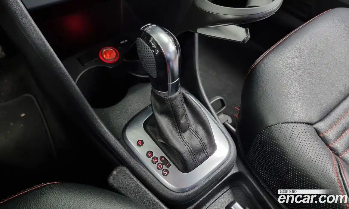 Volkswagen Polo 2013 1.6 Автомат в Москве № 168768, фото 9