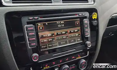 Volkswagen Jetta 2015 2.0 Автомат в Москве № 169065, миниатюра 4