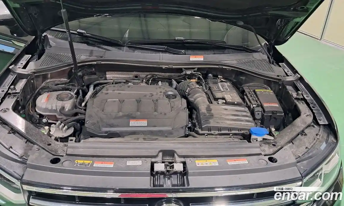 Volkswagen Tiguan 2023 2.0 Автомат в Москве № 169163, фото 14