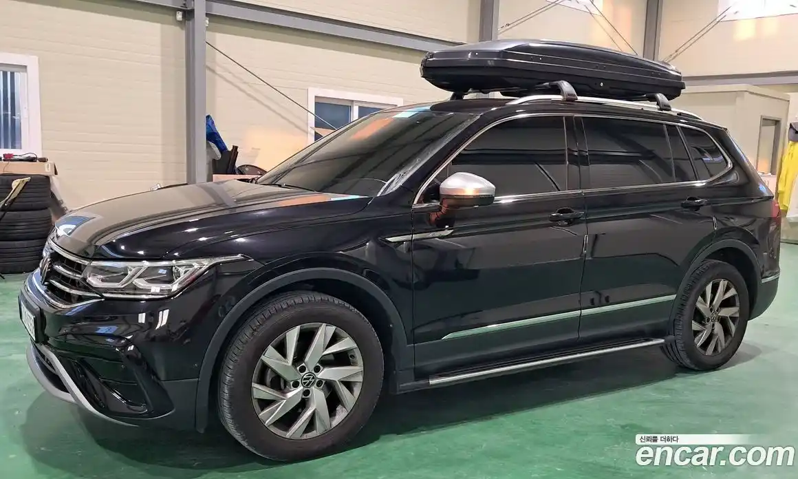 Volkswagen Tiguan 2023 2.0 Автомат в Москве № 169163, фото 7