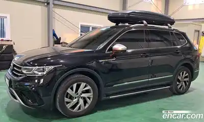 Volkswagen Tiguan 2023 2.0 Автомат в Москве № 169163, миниатюра 7