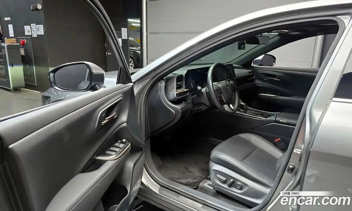 Toyota Crown 2024 2.5 Автомат в Москве № 170119, фото 11