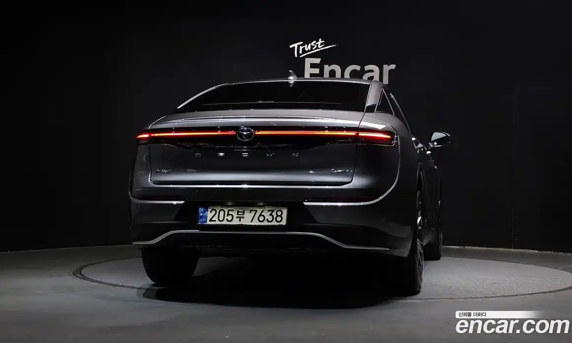 Toyota Crown 2024 2.5 Автомат в Москве № 170119, фото 4