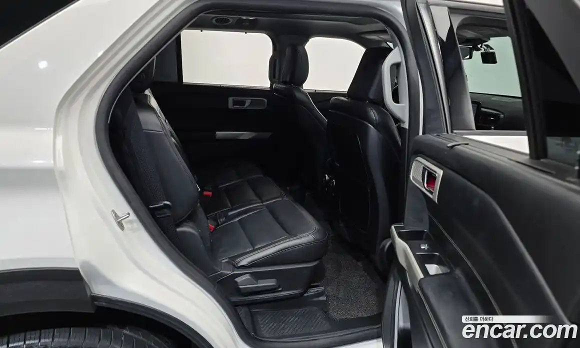 Ford Explorer 2020 2.3 Автомат в Москве № 170966, фото 16