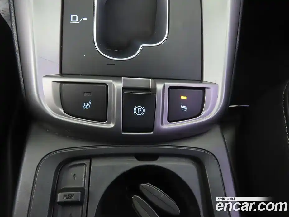 Chevrolet Captiva 2015 2.0 Автомат в Москве № 171774, фото 16