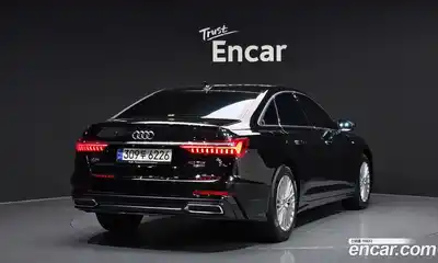Audi A6 2021 2.0 Автомат в Москве № 173275, миниатюра 2