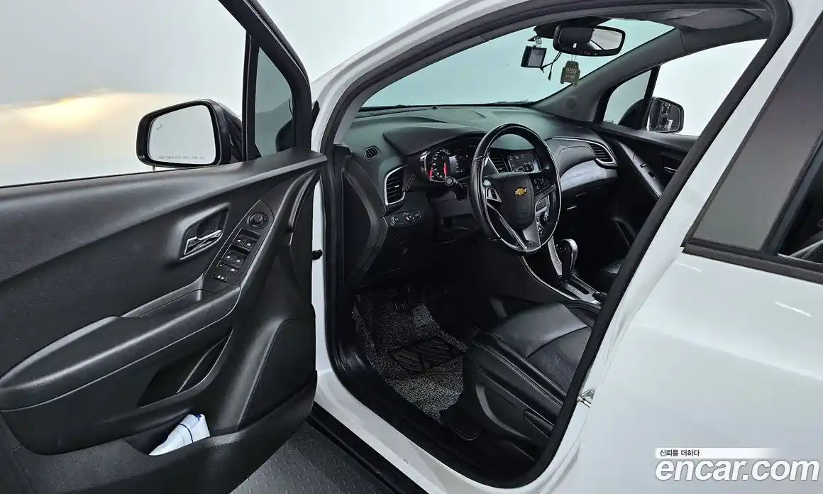 Chevrolet Trax 2019 1.4 Автомат в Москве № 174884, фото 10